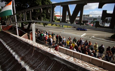 crowds-queing-outside-basin-20-march